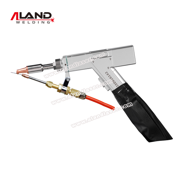 Laser welding machine maintenance--welding torch part